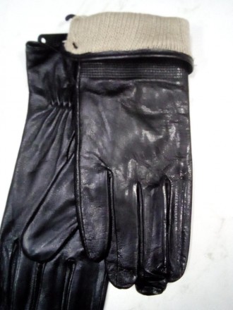 Красиві жіночі рукавички з натуральної м'якої шкіри, утеплені флісовою підкладко. . фото 3