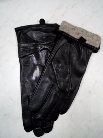 Красивые черные женские перчатки из натуральной мягкой кожи , утеплённые шерстян. . фото 3