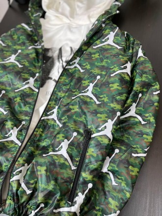 
Ветровка куртка мужская весна-осень-лето камуфляж хаки с брендовым принтом с ка. . фото 4