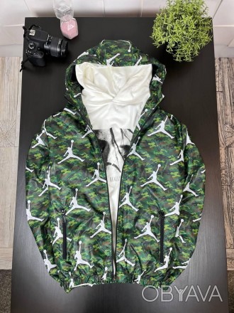 
Ветровка куртка мужская весна-осень-лето камуфляж хаки с брендовым принтом с ка. . фото 1