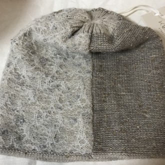 Стильная шапочка с разной текстурой плетения Модели данной торговой марки отлича. . фото 22