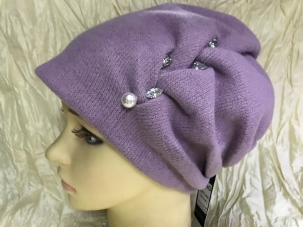  Щільний дуже теплий кашеміровий капелюх прикрашена об'ємним плетінням и перлино. . фото 2