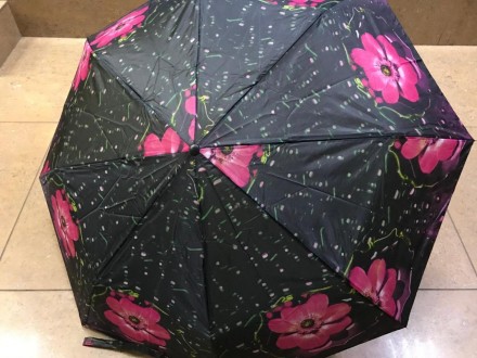 Компактний, легкий парасольку
Дана модель парасольок комплектується 8 спицями з . . фото 2