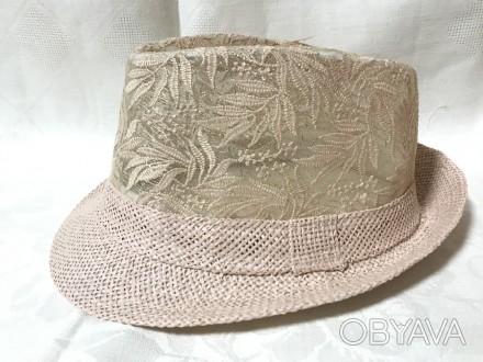  Размер - 55 -58 см 
Шикарная и стильная женская ажурная шляпа , популярной форм. . фото 1