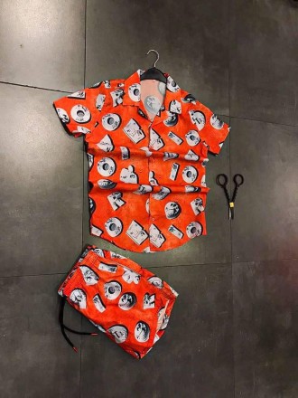 
Костюм мужской летний яркий оранжевый с рисунком модный рубашка и шорты РИО
С п. . фото 3