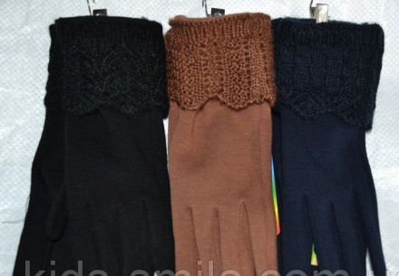 женские трикотажные перчатки , гладкой вязки , верх с ажурным довязом в верхней . . фото 3