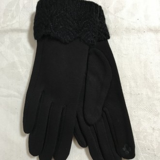 женские трикотажные перчатки , гладкой вязки , верх с ажурным довязом в верхней . . фото 2