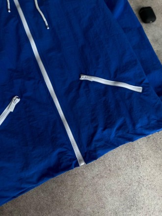 
Ветровка куртка мужская демисезонная синяя с капюшоном Найк Блу Клаудс
Отличите. . фото 6