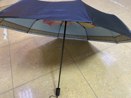Міцний парасольку, оснащений водовідштовхувальним тканиною поліестер, 8 міцними . . фото 6