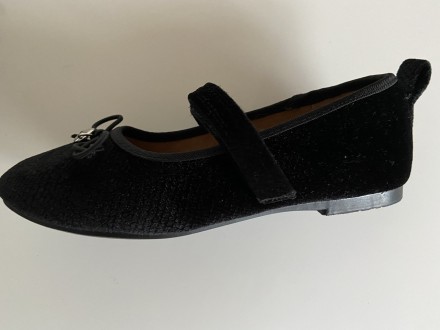 Детские чёрные туфли для девочки . Удобные ,очень лёгкие !! ,комфортные, . Длина. . фото 5