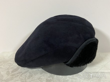 Цвет чёрный в размере 56 .Зимняя , мужская тёплая кепка реглан из искусственной . . фото 1