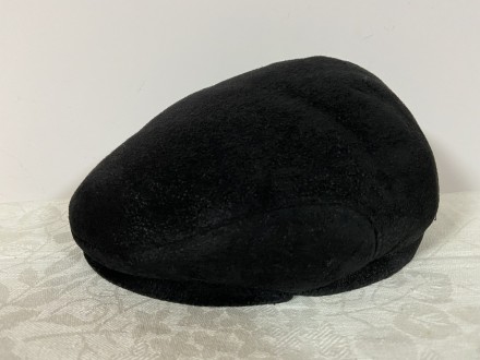 Колір чорний в розмірі 56-57 см . Зимова, чоловіча тепла кепка реглан зі штучної. . фото 4