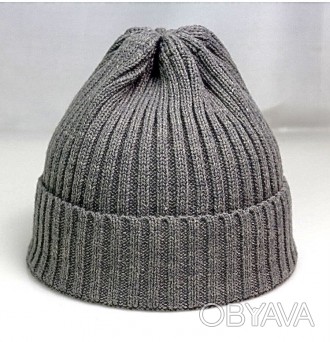 Стильная мужская шапка с отворотом выполнена в спортивном стиле , тёплая на флис. . фото 1