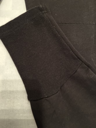 Брюки женские чёрные из трикотажной ткани , стрейчевые средней посадки с пелерин. . фото 7