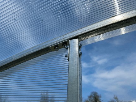 Теплиця 3х4м "Скеля" з полікарбонатом
Арковий каркас теплиці "Скеля" виготовлени. . фото 9