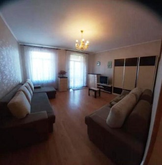 Продам 3 комнатную квартиру, общей площадью 93,5 м2 (с балконом), 94/66/9. Стали. Печерск. фото 2