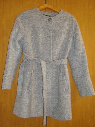 Женское укороченное пальто без воротника ТМ Kovash 40-42 р.
Женское укороченное. . фото 2