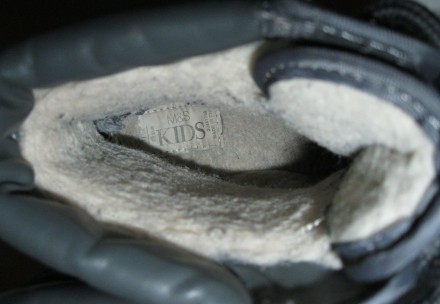 Сапоги зимние Marks & Spencer Kids 29 р. 18 cm. 
Без протечек и повреждений. . фото 5