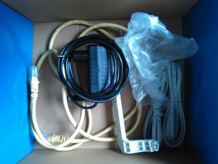 Продам ADSL-модэм ZXV10 H108L с Wi-Fi, в отличном состоянии в коробке со всеми п. . фото 7