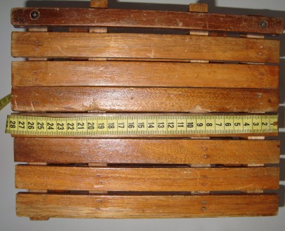 Стульчик  складной 25х21х28 см.

Стульчик деревянный складной 25х21х28 см.
со. . фото 8