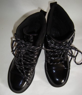 Ботинки Jenny Fairy 36 р. лак 23 см.

Ботинки Jenny Fairy SWS5126-03 36 Черные. . фото 8
