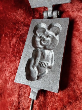 Винтажная форма для выпечки домашнего печенья, пряника Мишка олимпийский Олимпиа. . фото 8