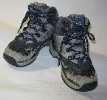 Ботинки зимние Trex 30-31 р. 19. 5 см. по стельке.

Внешнее состояние и размер. . фото 3