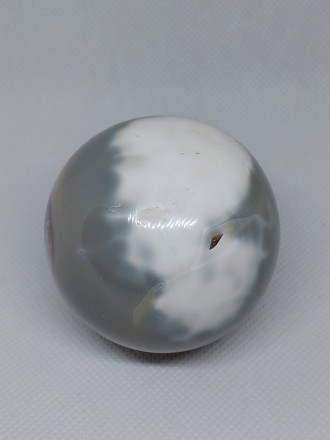 Предлагаем Вам купить красивый шар (сфера) из натурального агата.
вес 283 грамм,. . фото 4