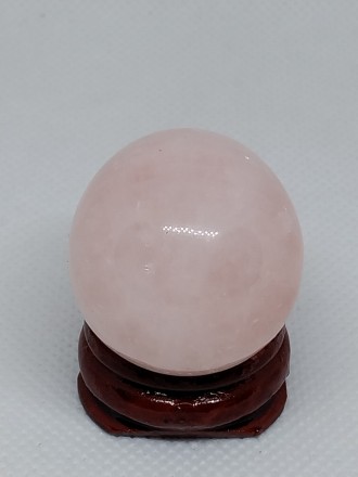 Предлагаем Вам купить красивое яйцо из натурального розового кварца.
вес 53 грам. . фото 9