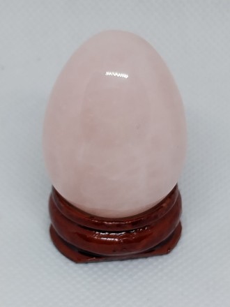 Предлагаем Вам купить красивое яйцо из натурального розового кварца.
вес 53 грам. . фото 2