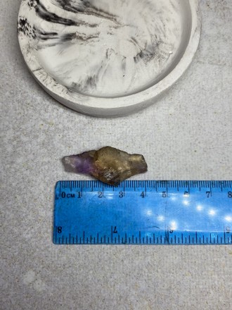 Пропонуємо Вам чарівний камінь - природний необроблений аметрин.
Розмір - 40*18*. . фото 9