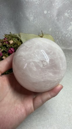  Пропонуємо Вам гарну, велику сферу(шар) з натурального каменю - рожевий кварц. . . фото 7