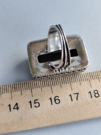 Пропонуємо Вам кільце з натурального сріблястого обсидіану. Розмір : 16,8.
Розмі. . фото 10