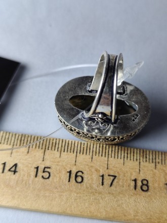 Пропонуємо вам купити дуже гарний перстень - натуральний лабрадор в сріблі. 
Роз. . фото 10