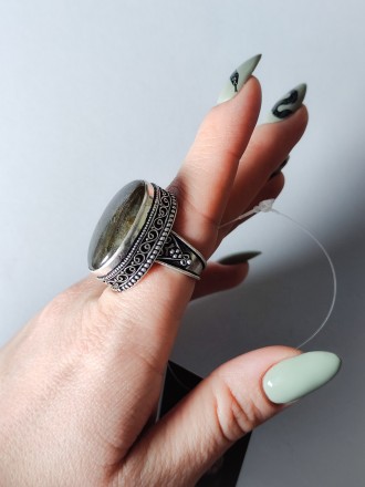 Пропонуємо вам купити дуже гарний перстень - натуральний лабрадор в сріблі. 
Роз. . фото 5