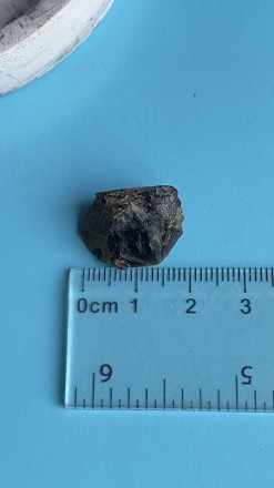  Пропонуємо Вам натуральний необроблений камінь моріон.
Розміри: 19*15*8 мм.
. . фото 8