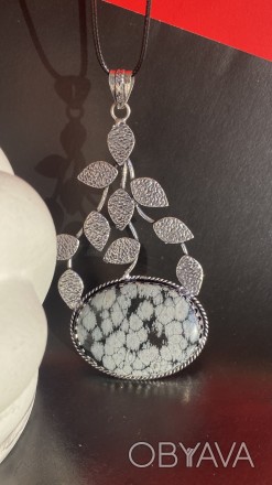  Пропонуємо Вам придбати кулон з натуральним каменем сніговий обсидіан в сріблі.. . фото 1