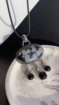  Пропонуємо Вам придбати кулон з натуральним каменем сніговий обсидіан та чорний. . фото 1