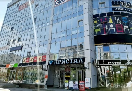 Продаємо приміщення в ТЦ Кристал , вул.Живова 15 б (перед ТЦ Орнава) на 6-му пов. . фото 3