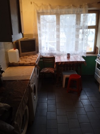 Продам  комнату в коммуне 16,1 м² с ремонтом - расположена на 2-м этаже 5-т. Киевский. фото 6