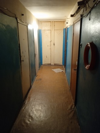 Продам  комнату в коммуне 16,1 м² с ремонтом - расположена на 2-м этаже 5-т. Киевский. фото 5