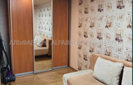 Предлагается к продаже отличная однокомнатная квартира возле метро Житомирская и. . фото 3