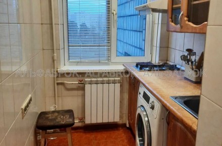 Предлагается к продаже отличная однокомнатная квартира возле метро Житомирская и. . фото 5