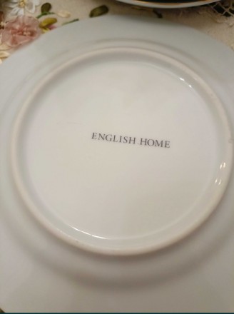 Набор тарелок и чашек English Home  на 6 персон
Количество тарелок 30 шт, 6 чаш. . фото 5