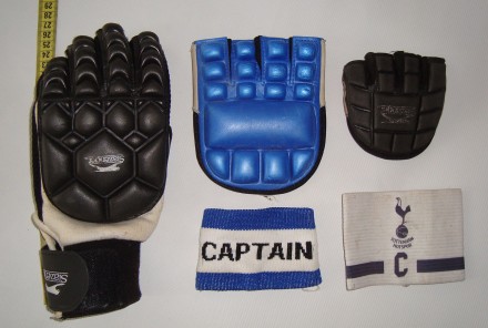 Перчатка для игры в хоккей на траве Slazenger Foam Hockey Glove S. Полтава. фото 1 Перчатка для игры в хоккей на траве Slazenger Foam Hockey Glove S. Полтава. фото 1