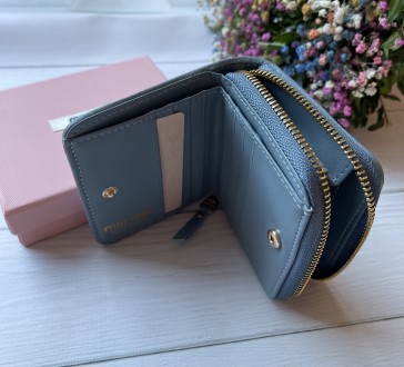 Маленький гаманець голубого кольору, дуже стильний та якісний. Натуральна шкіра,. . фото 5
