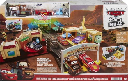 Этот игровой набор Radiator Springs Tour, вдохновленный последним сериалом Disne. . фото 3