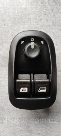 
Блок кнопок склопідйомників з регулюванням дзеркал Fiat Scudo (1996-2006) 96430. . фото 2
