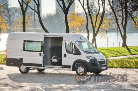 Вантажопасажирський Peugeot Boxer з кабіною екіпажу від MAISON є ідеальним рішен. . фото 2