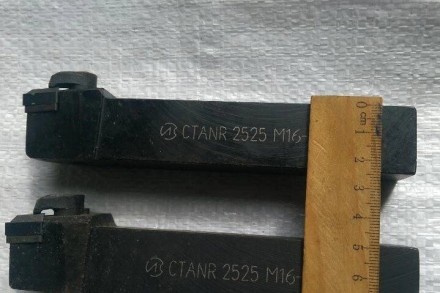 Резец с механическим креплением пластин CTAGNR 25х25х140 M16-092 под пластину ВО. . фото 5